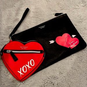 Victoria’s Secret 2 way clutches/ wristlets bag